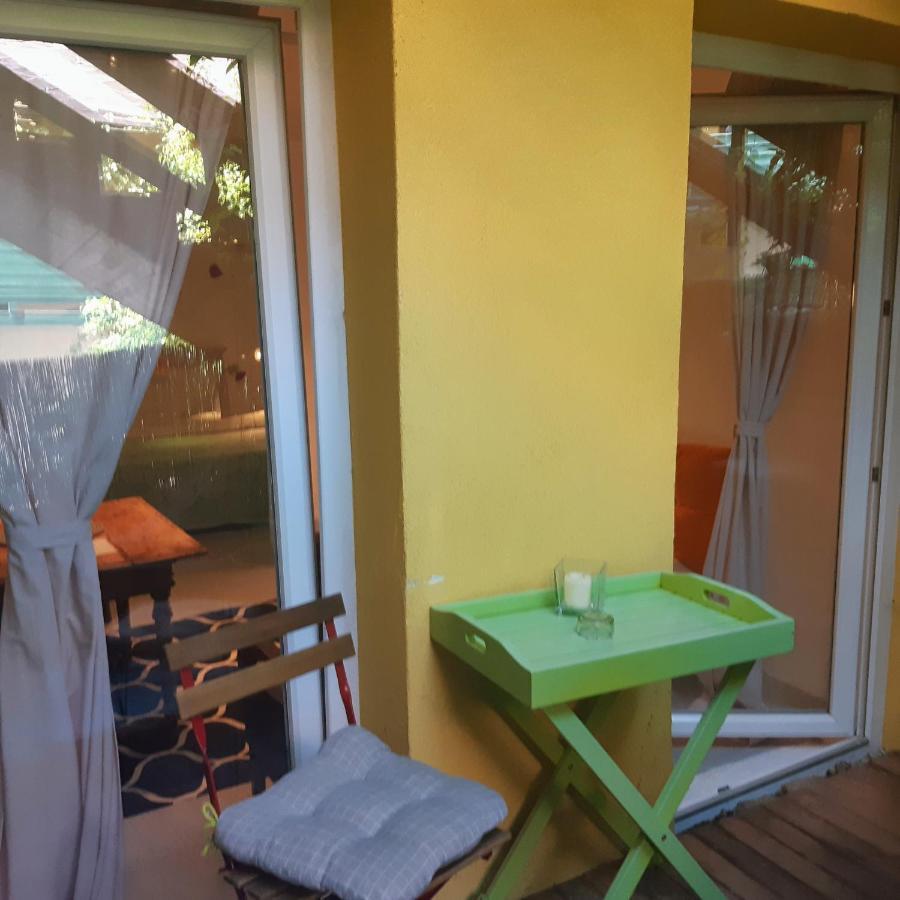 Fassbinder Klause Mit Mini-Terrasse Apartment Sankt Veit an der Glan Exterior photo